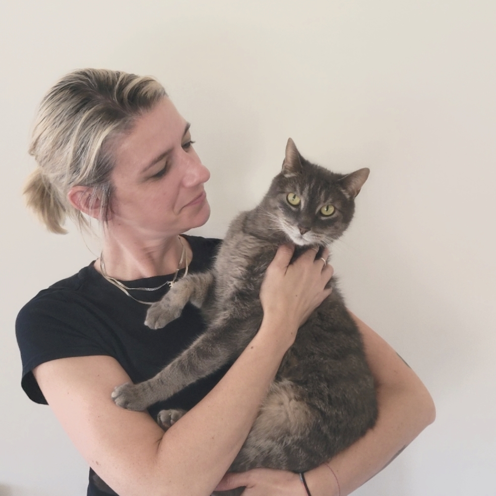 Meet your Posher, Kera